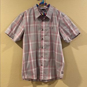 Men’s short sleeve button up